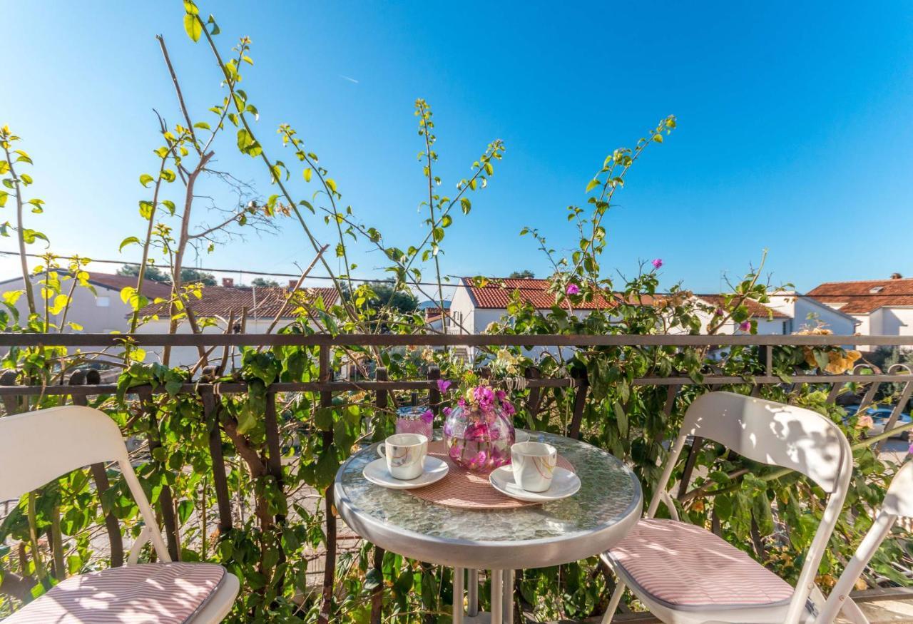 Savic Biograd Apartment Biograd Na Moru Bagian luar foto
